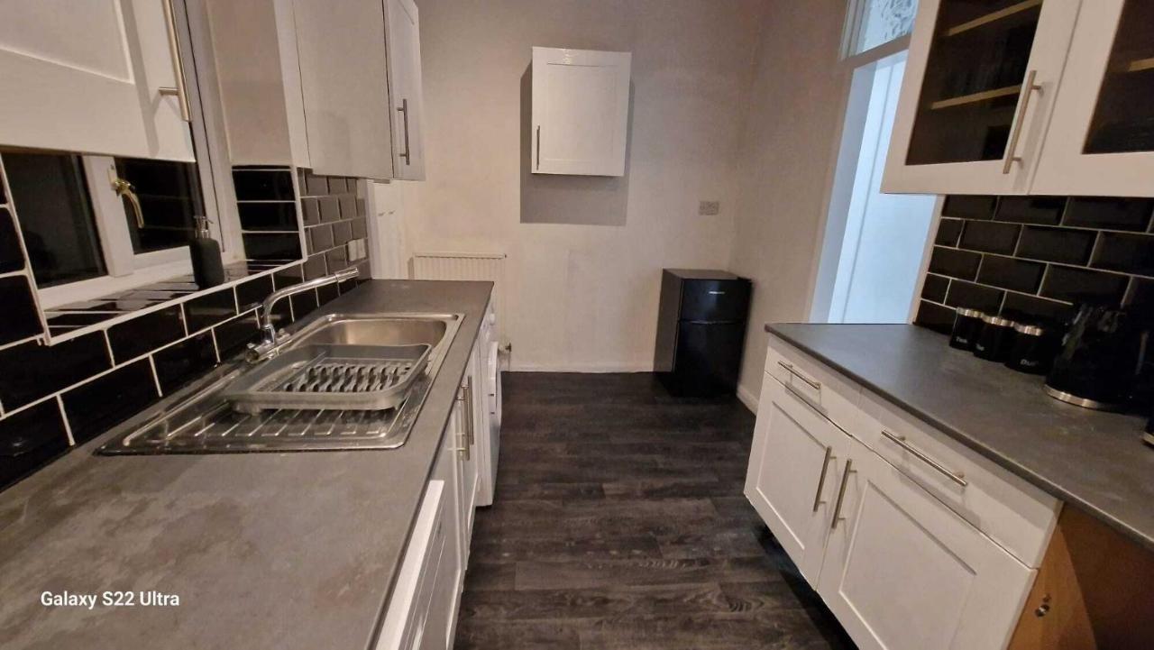 קארדיף Sapphire Apartments מראה חיצוני תמונה